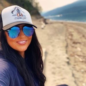 Meet your Posher, Tonya